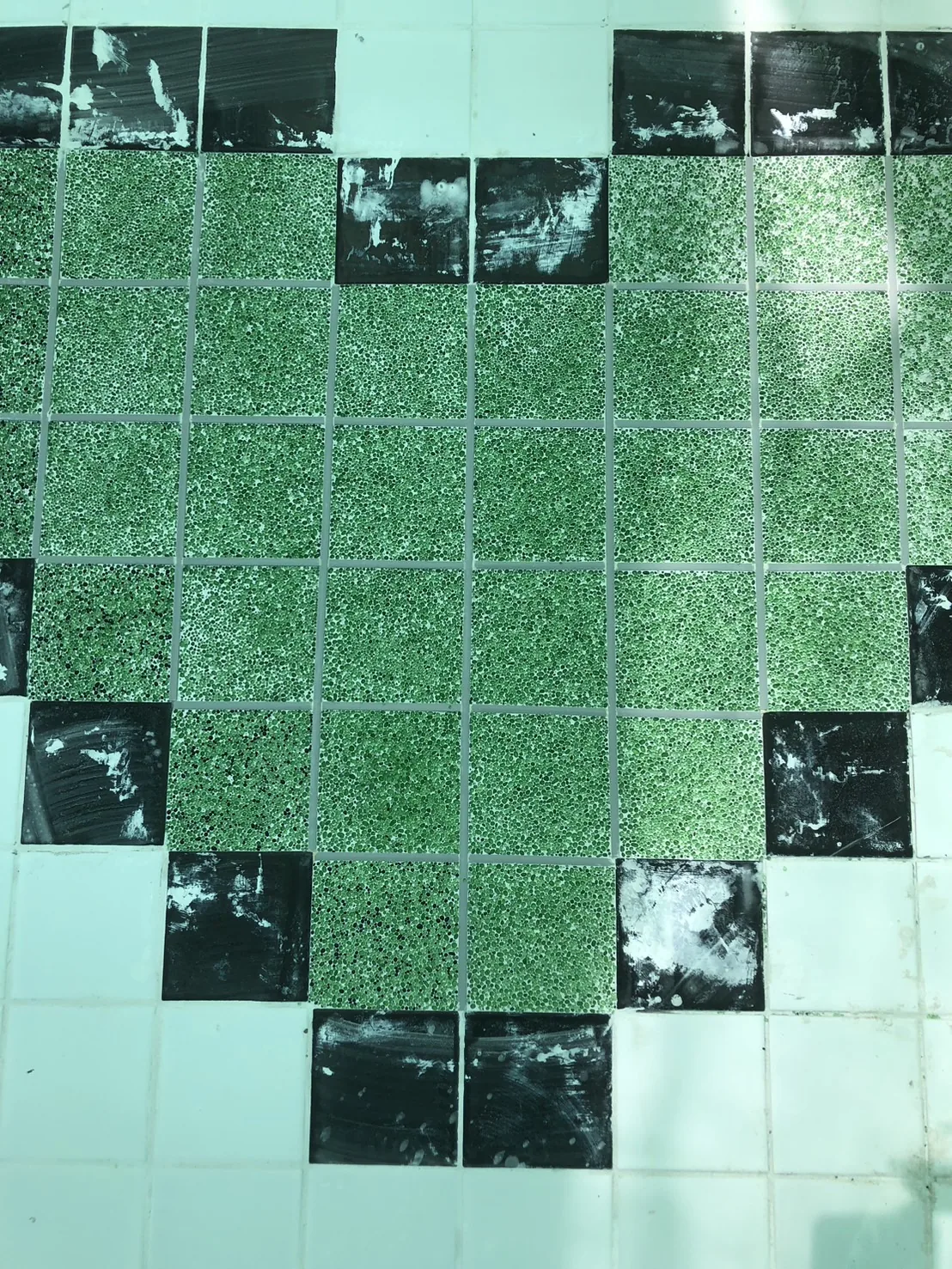 Heart Shape Feature on Pool Floor — the finished heart in the pool floor