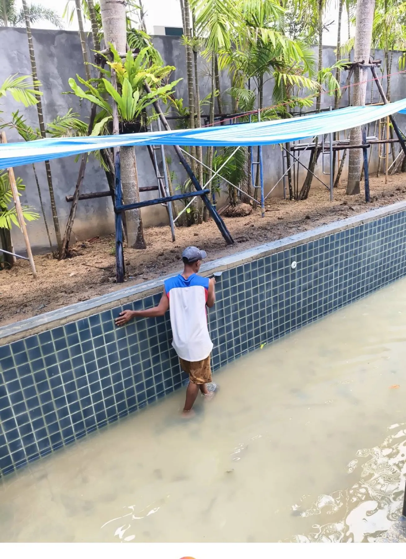 Private Villa, Layan — preparing the edge for the new coping
