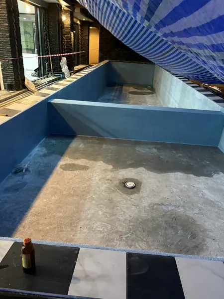 Andakira, Patong — the new finish, before filling