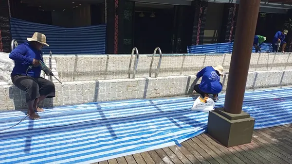 Andakira, Patong — protecting the deck before the works