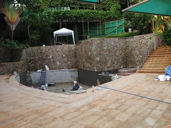 Commercial Start to Finish 5 — historical installation photograph 21