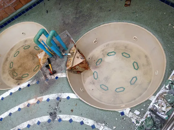 Commercial Start to Finish 5 — historical installation photograph 8