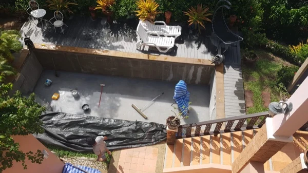 Bayview Lodge — the pool emptied and cleared for the works