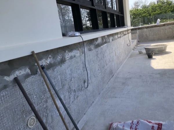 Private Residence, Chom Tawan — the shell taken back to concrete