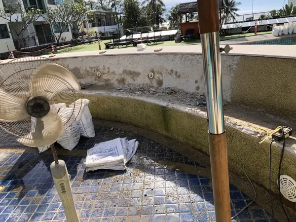 Karon Butterfly Condominium — the old bench before demolition