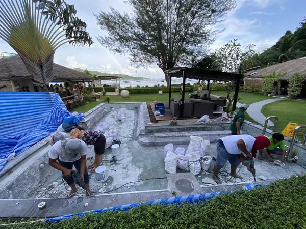 Mama Beach Residence, Phi Phi — taking up the old finish