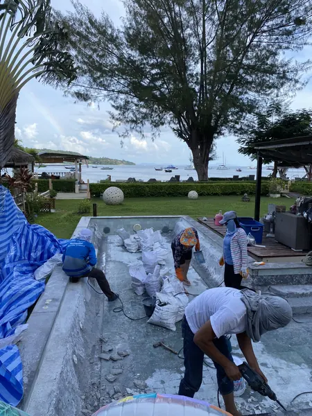Mama Beach Residence, Phi Phi — breaking out the old finish