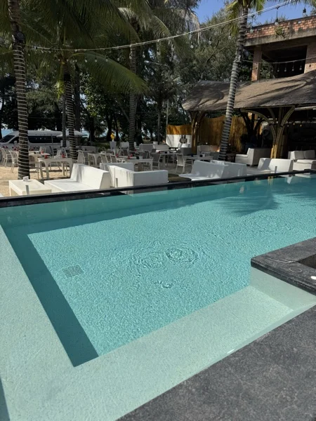 NY Beach Club — the pool and its loungers