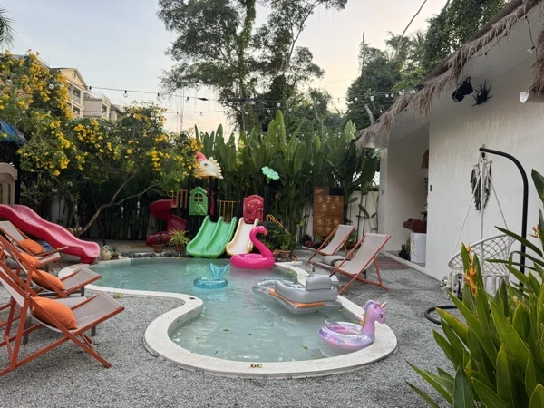 NY Kids, Nai Yang — the finished pool