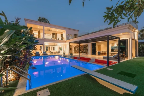 Private Residence, Laguna — the pool at dusk