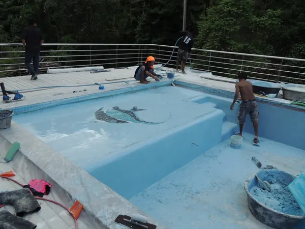 Private Villa, Koh Phangan — hand-trowelling the floor and steps