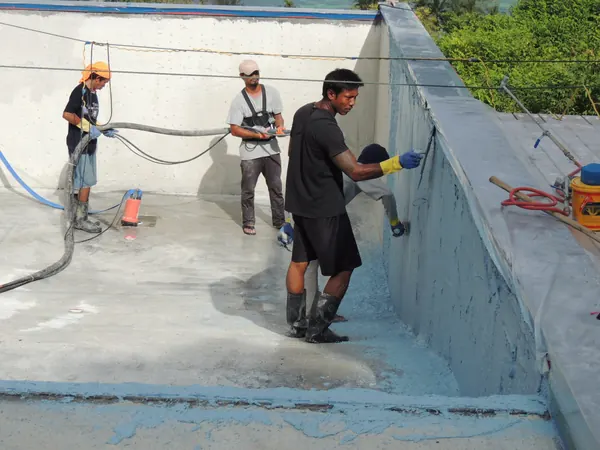Private Villa, Koh Phangan — preparing the pool walls before application