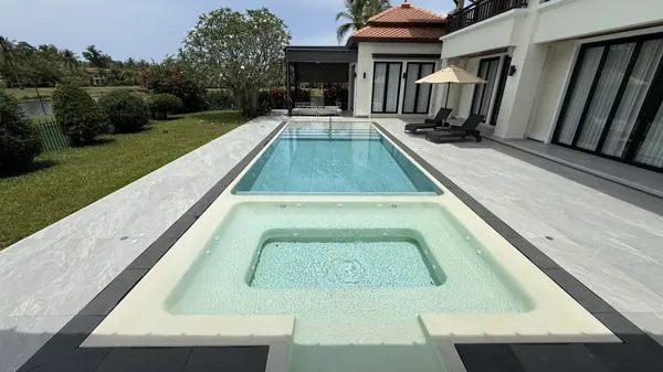 Private Villa, Laguna — Raindrop: the jacuzzi and the pool from the terrace