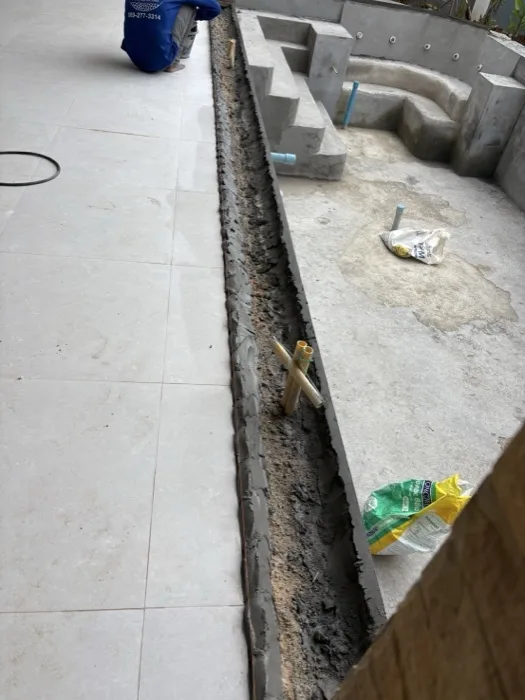 Private Villa, Pasak — levelling the pool edge before the coping goes on