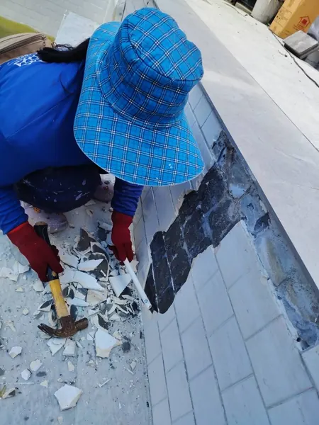 Private Villa, Pasak — Alaska Ice — taking off the old tile
