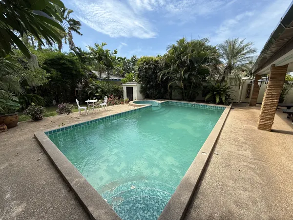 Private Villa, Rawai — Irish Green — the old tiles and the spa