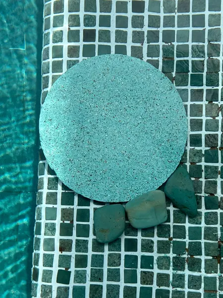 Private Villa, Red Palm — Irish Green — a sample disc on the old mosaic