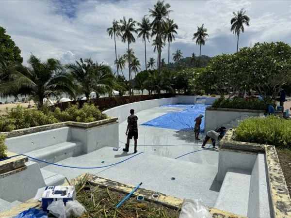 SAii Phi Phi — the new surface under the sheets