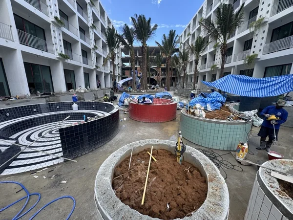 Sugar Marina POP — the courtyard with the spiral deck, planting still to come