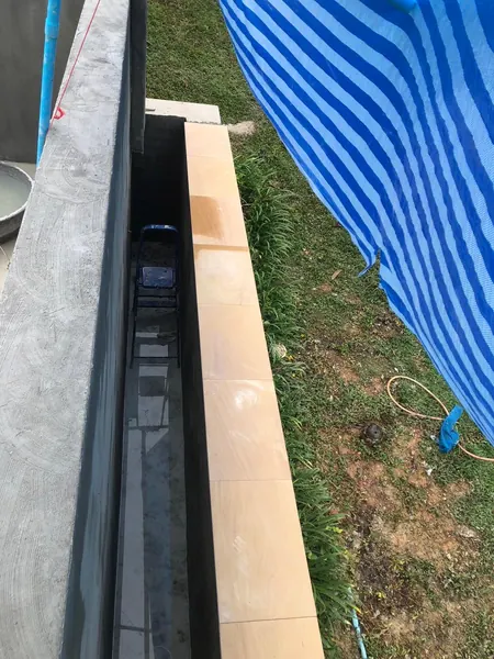 The Estate, Ao Po — the new overflow channel