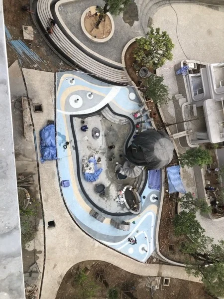 Title Serenity, Nai Yang — pool in process from above