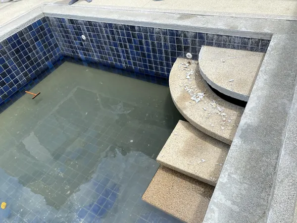 Vista del Mar, Naithon — Sea-View Pool — the steps prepared for the new finish