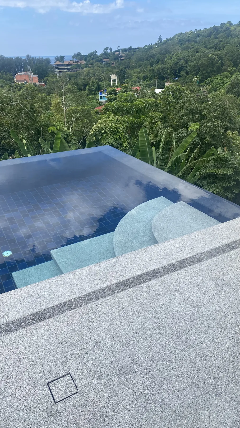 Vista del Mar, Naithon — Terrace Pool — the finished pool and deck